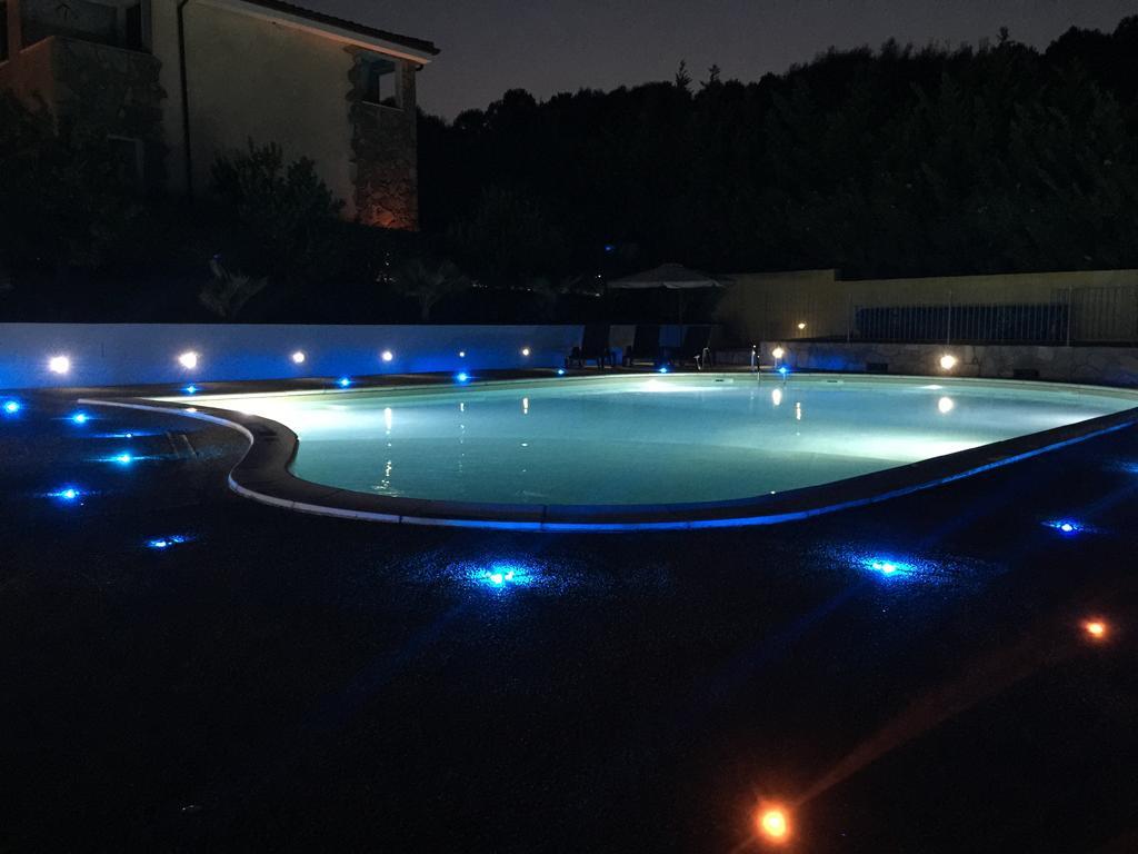R&Z Getaway Apartment Santa Maria Екстериор снимка